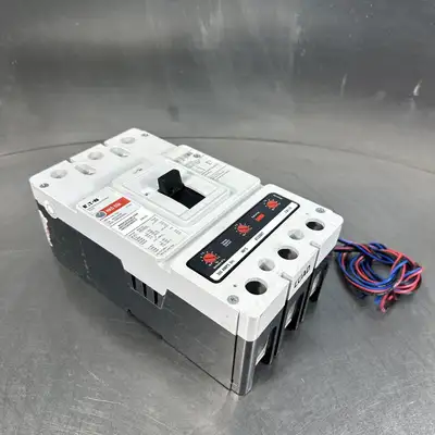 Eaton USD HKD330WC0512 Molded HKD 3P 300A 600V 50/60Hz 3Ph (BIN-1.3.5)