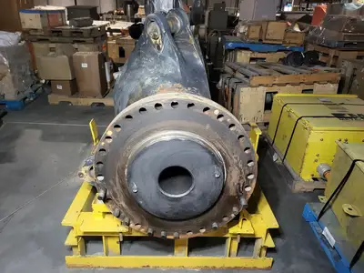 USED KOMATSU 5618870001