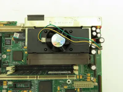 XYCOM 128598-098 A CPU Slot 1 Motherboard Serial PS/2 USB VGA PIII 64MB RAM