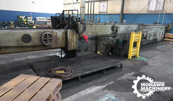 37.5 TON LAPOINTE “HP75SPEC” EXTRA-LONG HYDRAULIC HORIZONTAL BROACH w/120” STROKE & TOOLING