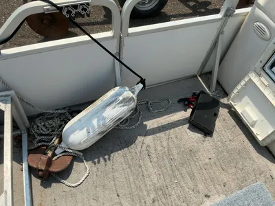 1998 Manitou Unknown 20' Pontoon Boat