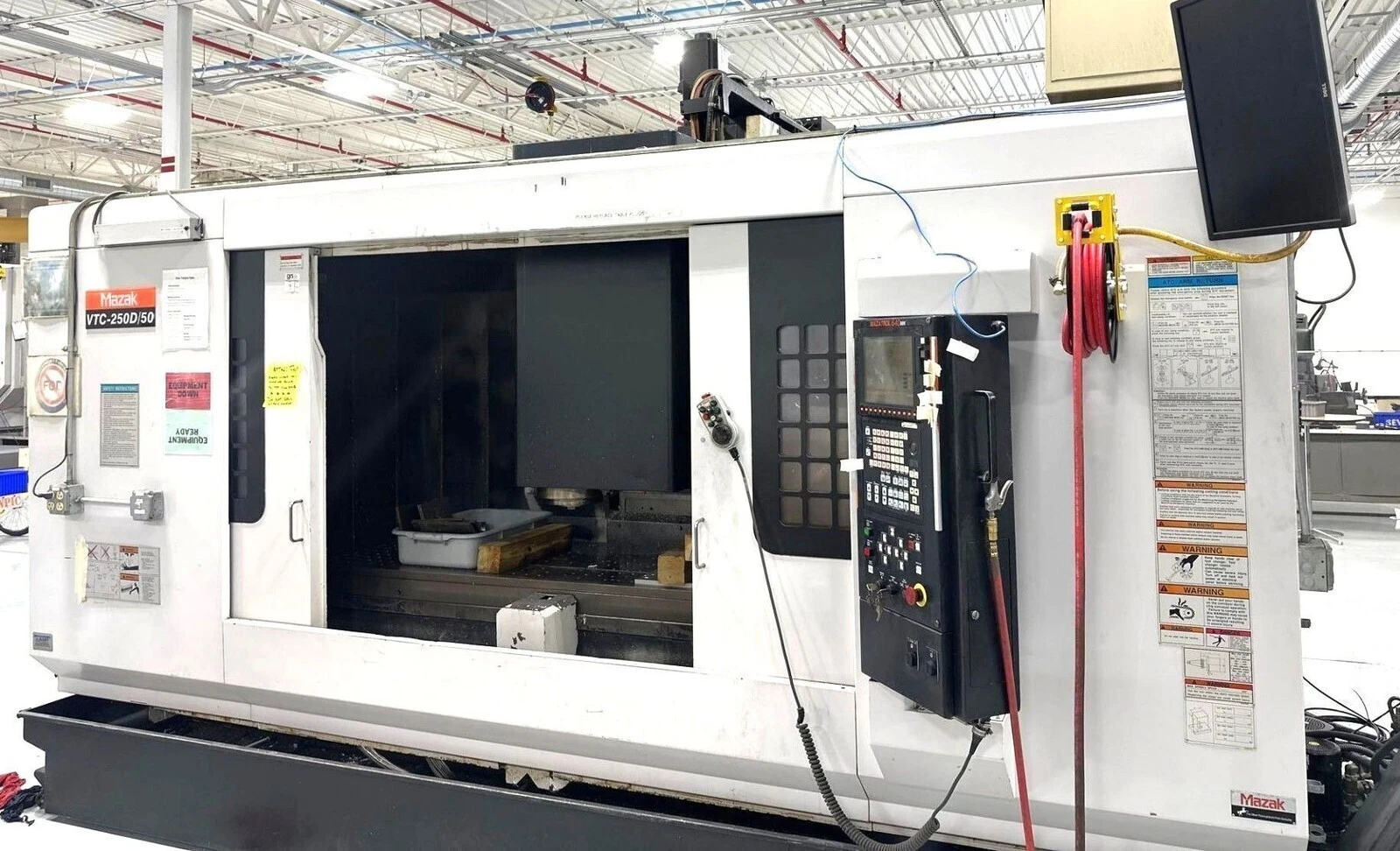 USED 2008 MAZAK VTC-250D/50