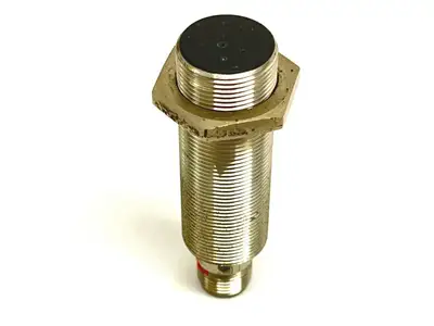 USED BALLUFF INDUCTIVE PROXIMITY SENSOR 8MM RANGE BES M18MI-PSC80B-S04G
