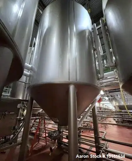 Used MUELLER CORP _UNKNOWN_ Stainless Steel Tanks Illinois US | Aaron Equipment #908718
