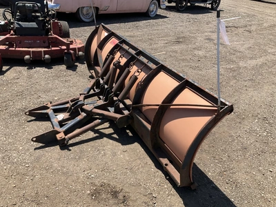 Boss 8’ straight blade snowplow, poly face, bolted on metal cutting edge. Spring trip, hydraulic ang...