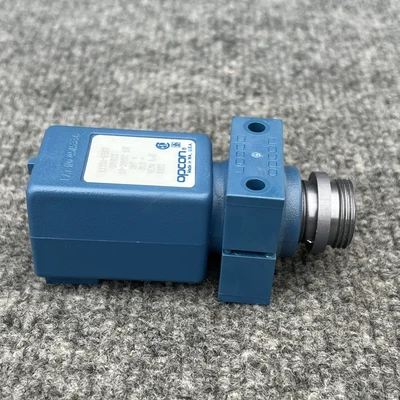 New | in-Stock Opcon 1155A-6507 Photoelectric Sensors California US | Davliegogo LLC #1705459