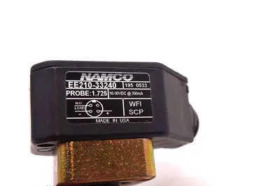 NEW NAMCO EE210-33240 PROXIMITY SWITCH EE21033240