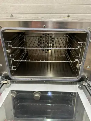Cadco Roberta XAF003 Convection Oven Refurbished!