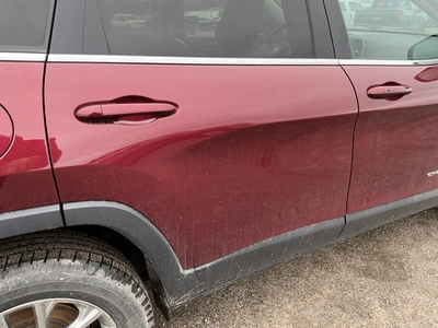 USED 2019 JEEP CHEROKEE