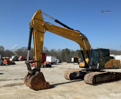 Used 2017 SANY SY235C LC Crawler Excavators Tennessee US | Moore Equipment #1517302