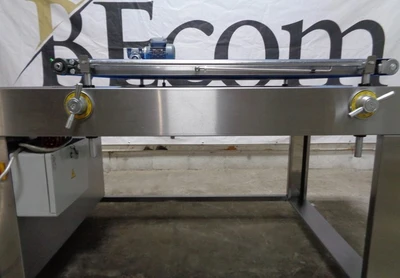 New | in-Stock BECOM MFG BE-DLM-4000 Food Formers California US | BakeryEquipment.com #1554895