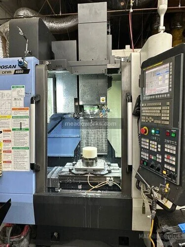 Used 2019 DOOSAN DNM4000 Vertical Machining Centers Illinois US | Meadoworks #1492159