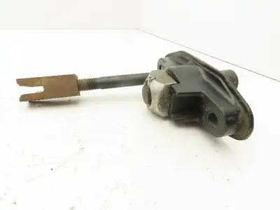 CM Lodestar 2 Ton Hoist Upper Rigid Lug Suspension Black 627-720