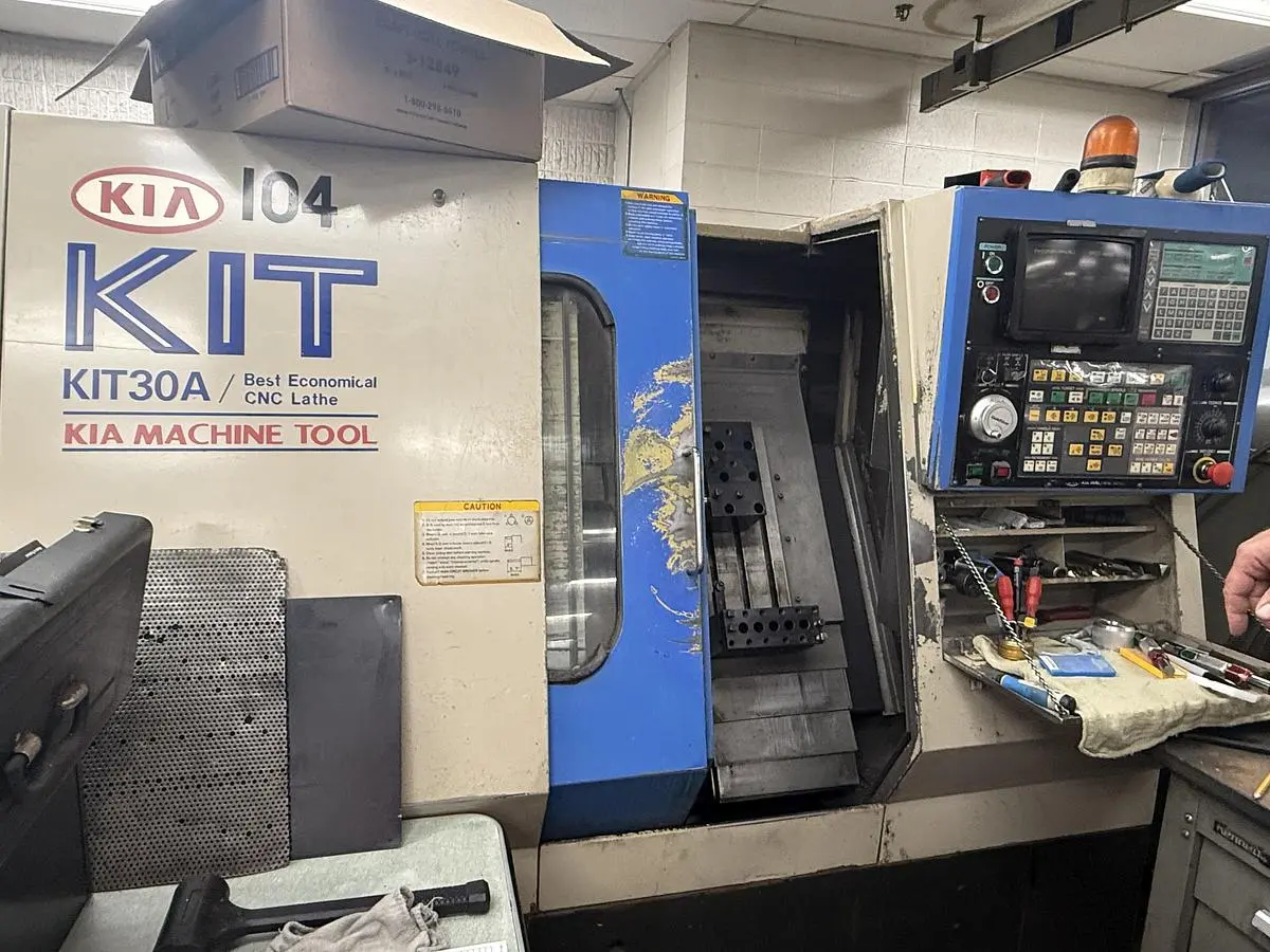 Used 1994 KIA KIT30A CNC Lathes Minnesota US | Source Machinery Sales #1543136