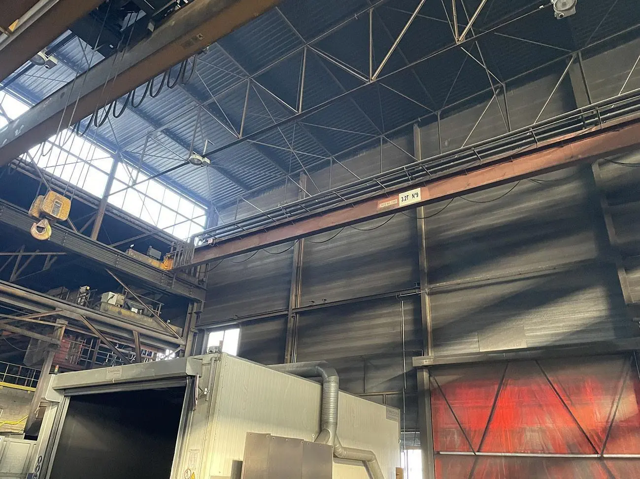 USED DEMAG 3,2 TON X 24 METER