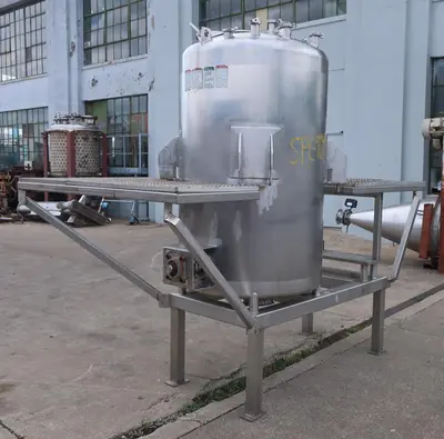 SPC9049  Mixer and Blender 250 gallon APV Crepaco Dixie medium shear mixer, Stainless Steel