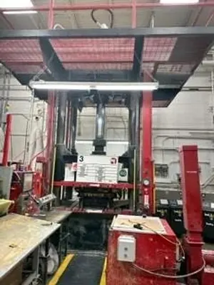 300 TON DAKE VERTICAL PRESS
