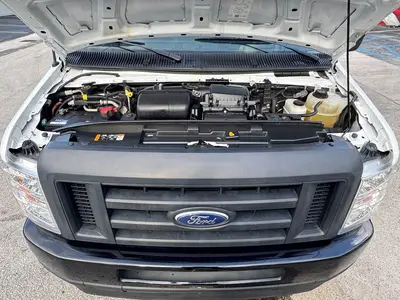 Used 2024 FORD E-350 Reefer Trucks Florida US | Truck and Van Outlet #1509245