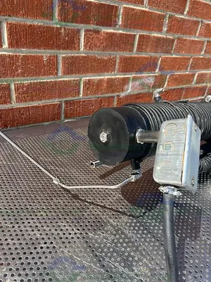 Unbranded  Diffusion Pump 8" x 36" w/ 4" Stainless Steel Elbow