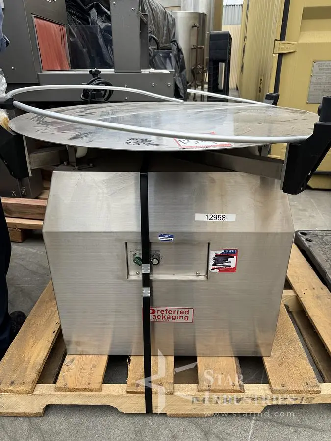 Used PREFERRED PACKAGING _UNKNOWN_ Accumulation Tables | Star Industries #1253771
