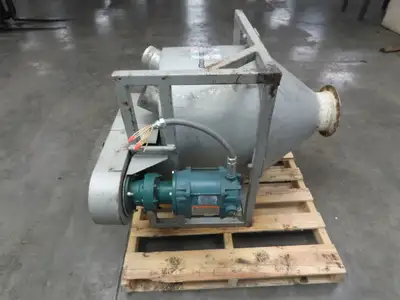 Great Western 8-Outlet Stream Divider Splitter Gravity-Flow Hopper Bin .5Hp 460V