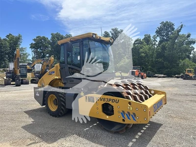 USED 2021 XCMG CV83PDU