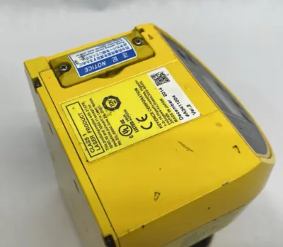 Used KEYENCE Safety Laser Scanner Main Unit, Multi-function Type, SZ Series Sensors Michigan US | Maverick Industrial Sales #1390648