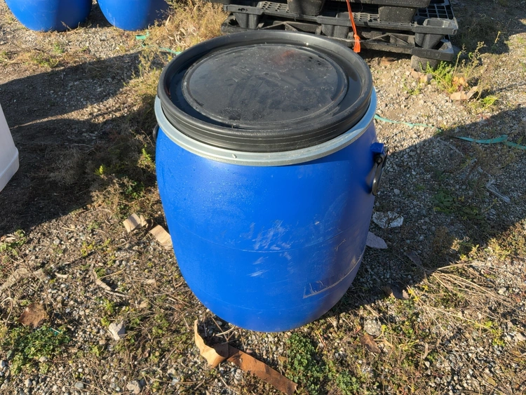 Used _UNKNOWN_ _UNKNOWN_ Plastic and Fiberglass Tanks Michigan US | Miedema Asset Management Group #1575273