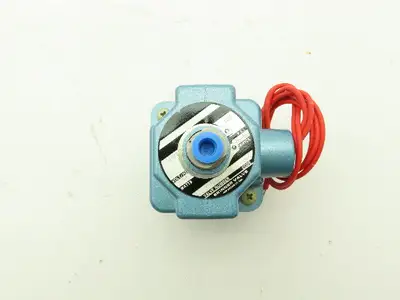 Honeywell Skinner A56LB2126 Solenoid Valve 3-Way NO 24VDC 125 PSI 1/4" 1/8" NPT