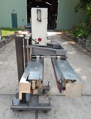 USED AVERY GAP TRANSPORTER 5105M-4-LH