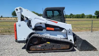 USED 2018 Bobcat T870