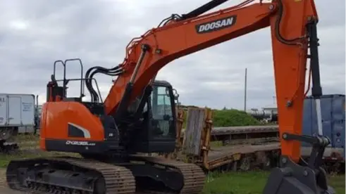 USED 2016 Doosan DX235LCR
