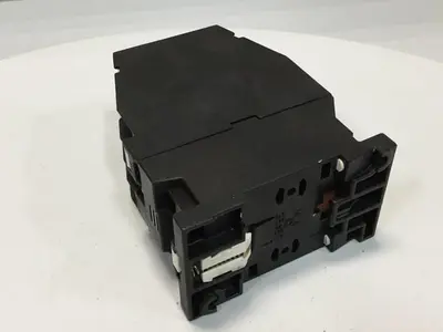 USED SIEMENS 3TF4011-0A