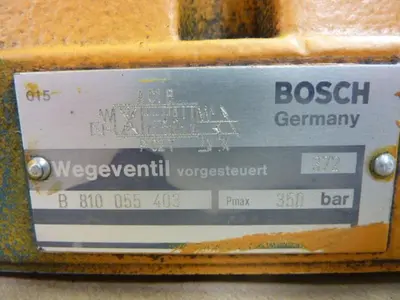 USED BOSCH 0 811 404 607