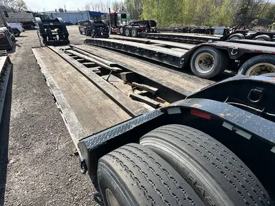 Used 2017 INTERSTATE 51 FT X 102 IN Lowboy Trailers Pennsylvania US | Proxy Equipment #1388771