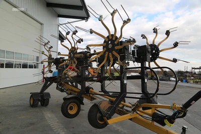 New | in-Stock 2025 ESCH HAY EQUIPMENT 6032 Tedders Pennsylvania US | Zimmerman Farm Service #1409986