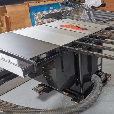 NEW SAWSTOP INDUSTRIAL CABINET SAW