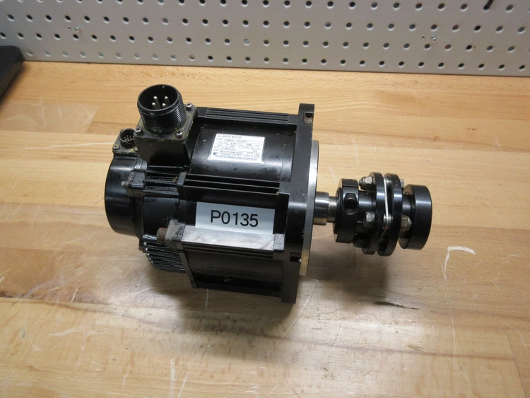 Used 2013 USED HAAS PARTS AND TOOLING 62-10013 SGMGV-13ADA61 SERVO MOTOR Parts Minnesota US | Machinesused.com #789402