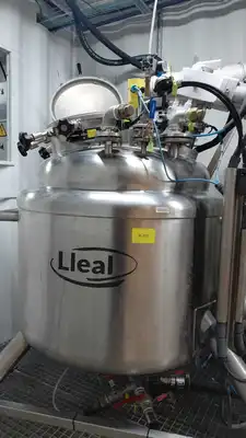 LLEAL RS-300 Stainless Steel Reactors & Kettles | Perry Equipment (2)