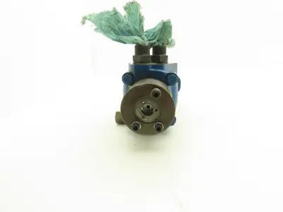 Char-Lynn 2TH08AS2S-E Hydraulic Motor 4" Shaft 16-Spline