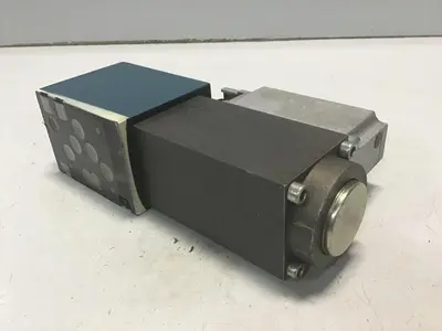USED BOSCH 0 811 404 752