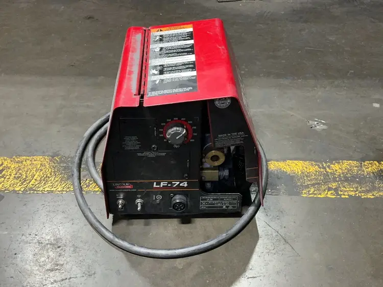 Used LINCOLN ELECTRIC LF74 Wire Feed Welders Ohio US | HGR 24 #1300958