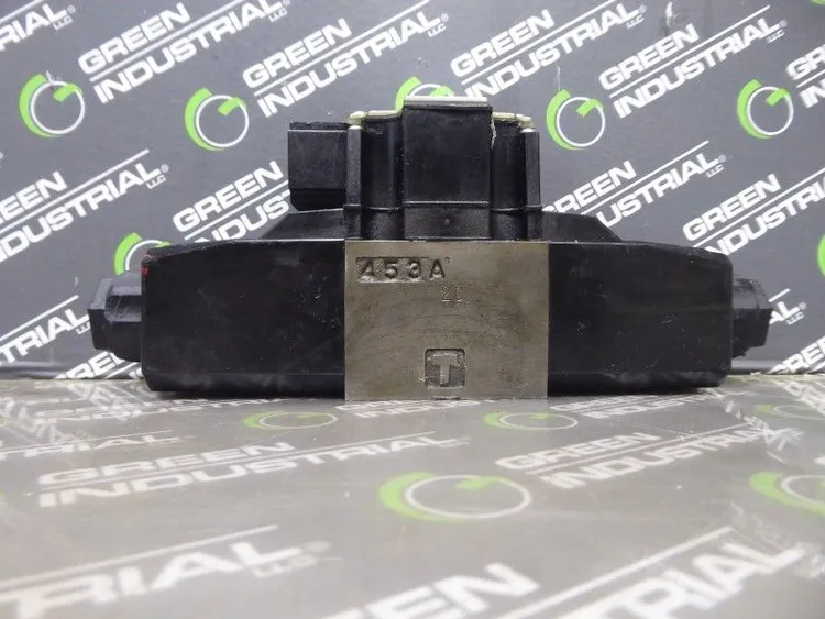Used DAIKIN _UNKNOWN_ Solenoid Regulators | Green Industrial #675595