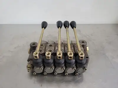 NEW SALAMI VDM05-DDDDD-U1S
