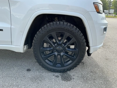 USED 2018 JEEP GRAND CHEROKEE