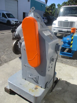 Pullmax Universal Shearing & Forming Machine, quick beveller