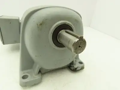 GTR Nissei G3LB-22-200-T010A Gearmotor 200:1 Ratio 0.1kw 8.6rpm 220V 3PH