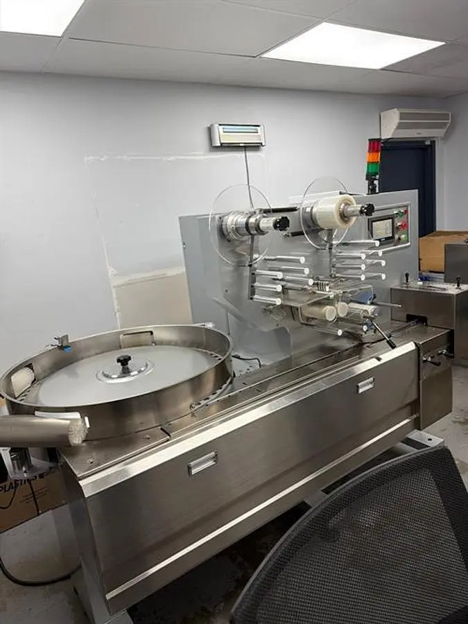 HDM FP-500 Hard Candy Flow Wrapper