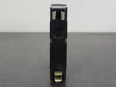 USED SQUARE D QO115