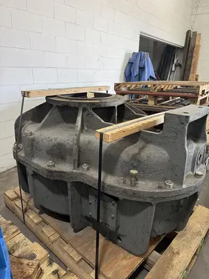 USED FALK 10SM3F
